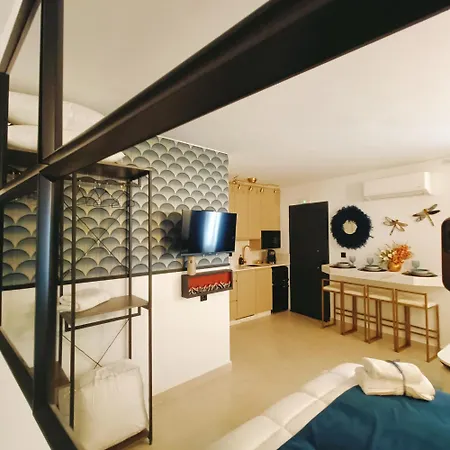 El Jardin De Libelulas Daire Coria