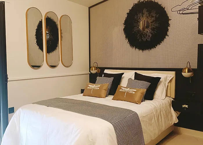 El Jardín De Libélulas